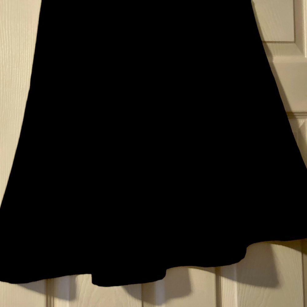 H M flared,skirt size 4 Black